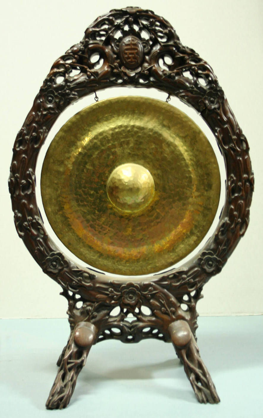 Ch'ing Dynasty Gong