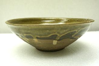 Sung Dynasty brown glazed bowl