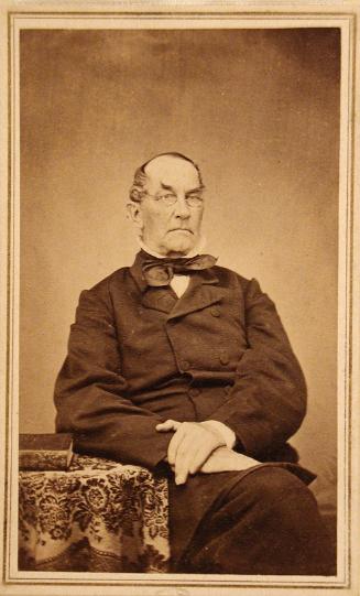 Three-quarter seated portrait of a man, Carte-de-visite