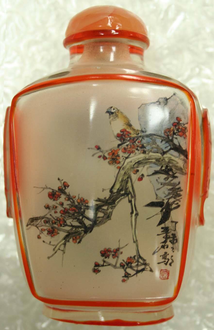 Snuff Box of Peking glass